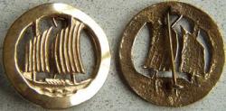Vietnamese “JUNK FORCE” Riverine badge, Sterling w Gold